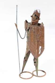 Decorative, Misc, KNIGHT IN ARMOUR W/STICK & SHIELD, 2 RING BASE, MADE FROM WELDED METAL, HOMEMADE VINTAGE SCULPTURE, FOLK ART LOOK, METAL, RUST