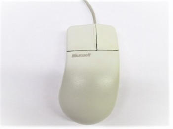 Computer, Mouse, VINTAGE / OLD TECH, SERIAL PORT, RIGHT HANDED, USED, PLASTIC, OFFWHITE