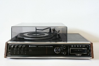 Audio, Record Player, VINTAGE TURNTABLE W/AM FM RADIO & 8 TRACK PLAYER, REMOVEABLE LID, BROWN LAMINATE SIDES , WOOD, BROWN