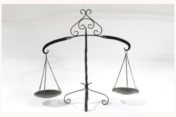 Scale, Balance, BALANCE / WEIGHING SCALE, 2 TRAYS, TWISTED & CURLED PIECES, METAL, BLACK