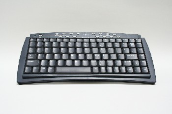 Computer, Keyboard, CORDLESS,INTERNET BUTTONS AT TOP,NO KEYPAD, PLASTIC, BLUE