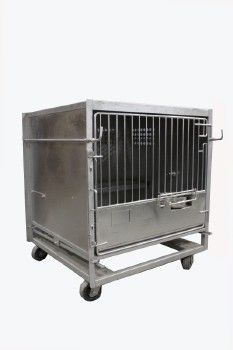 Cage, Laboratory, SINGLE UNIT W/LARGE/PRIMATE SIZED LAB ANIMAL CAGE W/FOOD BOWL, HINGED DOOR, ROLLING , STAINLESS STEEL, SILVER