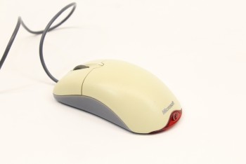 Computer, Mouse, OLD TECH, RED LIGHT, USB END, YELLOWED/AGED, PLASTIC, OFFWHITE