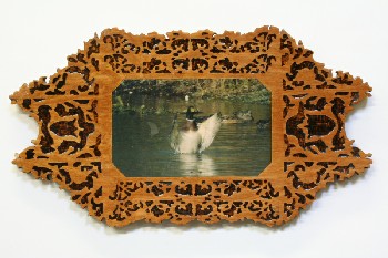 Wall Dec, Plaque, CLEARABLE, ORNATE SHAPE CARVED FRAME W/PHOTO OF DUCKS ON WATER, VINTAGE LOOK, WOOD, BROWN