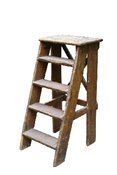Ladder, Step Ladder, 4 STEP, 1 ANGLED SIDE / 1 STRAIGHT SIDE, 