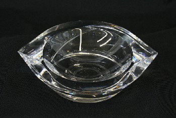 Decorative, Dish, POINTED OVAL / EYE-SHAPED DISH / ASHTRAY W/THICK GLASS, GLASS, CLEAR