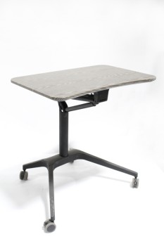 Desk, Misc, SIT OR STAND DESK,BROWN LAMINATE TOP, GREY STEEL LEGS, HEIGHT ADJUSTABLE, MOBILE WORK STATION, ROLLING, METAL, GREY
