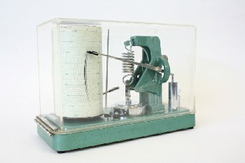 Science/Nature, Misc, EARTHQUAKE / WEATHER / PRESSURE MEASURING & RECORDING INSTRUMENT, SEISMOGRAPH / BAROGRAPH, 1 POINTER, HINGED PLEXI COVER, METAL, GREEN