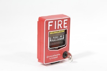 Fire, Box, WALLMOUNT - Not Identical To Photo, No Longer Has Key, PLASTIC, RED