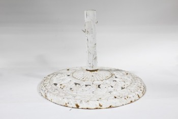 Umbrella, Stand, BASE FOR PATIO/OUTDOOR UMBRELLA, ROUND ORNATE, AGED W/RUST SPOTS, METAL, WHITE