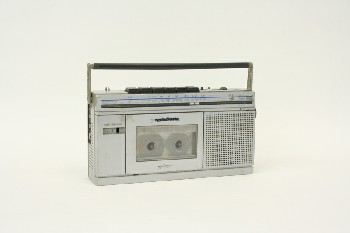 Audio, Cassette Player, W/RADIO, RECTANGULAR W/HANDLE, PLASTIC, GREY