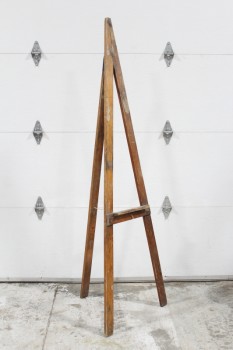 Art Supplies, Easel, FREESTANDING, VINTAGE, FOLDING A-FRAME, 3 LEGS CONNECTED W/ROPE, USED, WOOD, BROWN