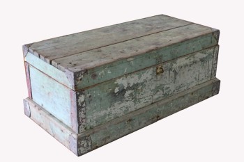 Trunk, Chest, HINGED LID,METAL CORNERS, AGED/DISTRESSED, WOOD, GREEN