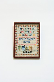 Wall Dec, Stitched, CLEARABLE, NEEDLEPOINT, 