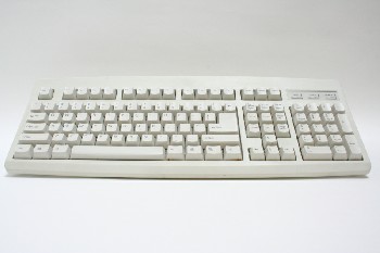 Computer, Keyboard, NO NAME,NUM/CAPS/SCROLL ON RIGHT CORNER,NO CORD, PLASTIC, OFFWHITE